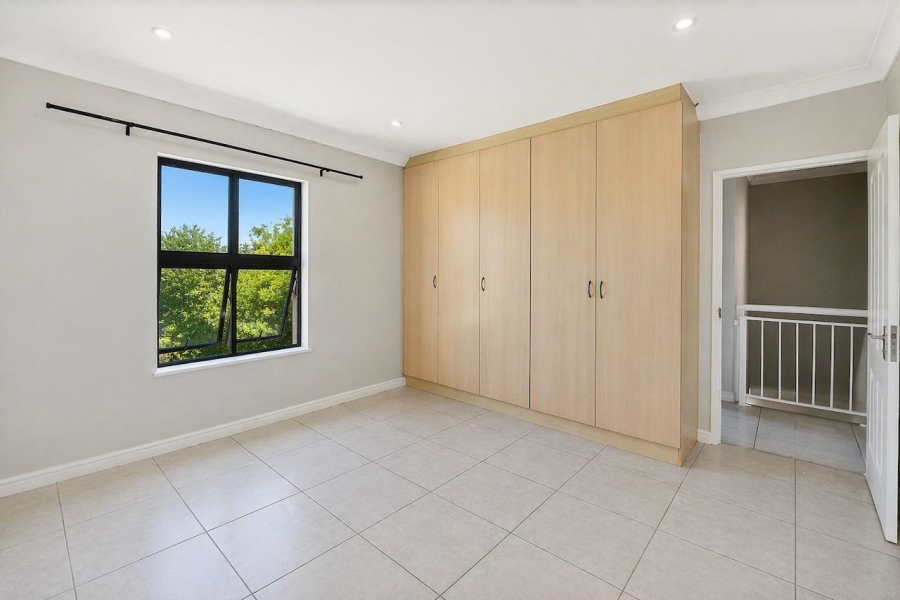 2 Bedroom Property for Sale in Royal Ascot Western Cape